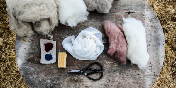 The Good Yarn Felted Projects Napkin Holder Table Weights
