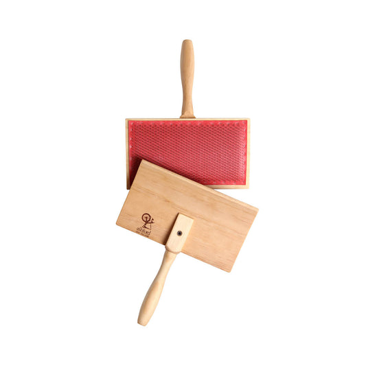The-Good-Yarn-Ashford-Carding-Hand-Carder-Standard-1.jpg