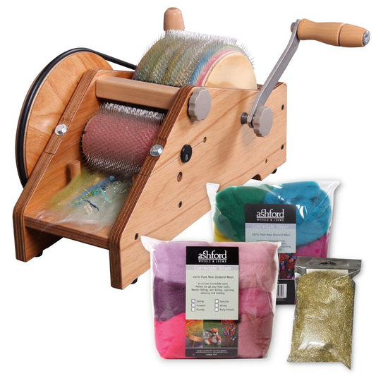 The Good Yarn Ashford Wild Drum Carder corriedale wool angelina gold