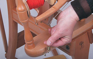 The Good Yarn Spinning Wool Learn to Spin Flyer Bobbin treadle Corriedale