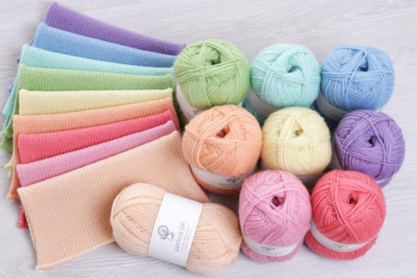 The Good Yarn 8 ply wool knitting crochet weaving