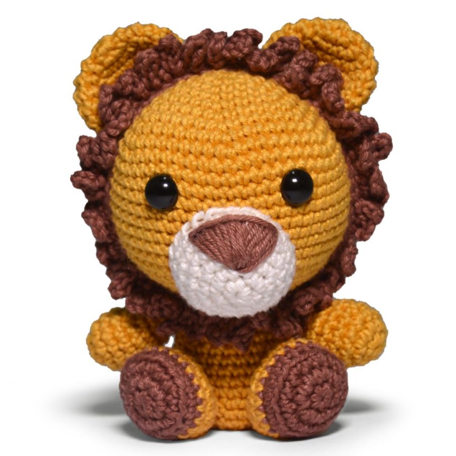 The Good Yarn Amigurumi Crochet kit Lion