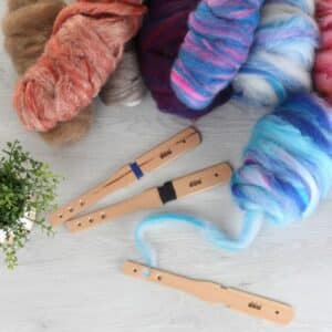 The Good Yarn Ashford Diz Stick & Yarn Gauge and spinning fibre