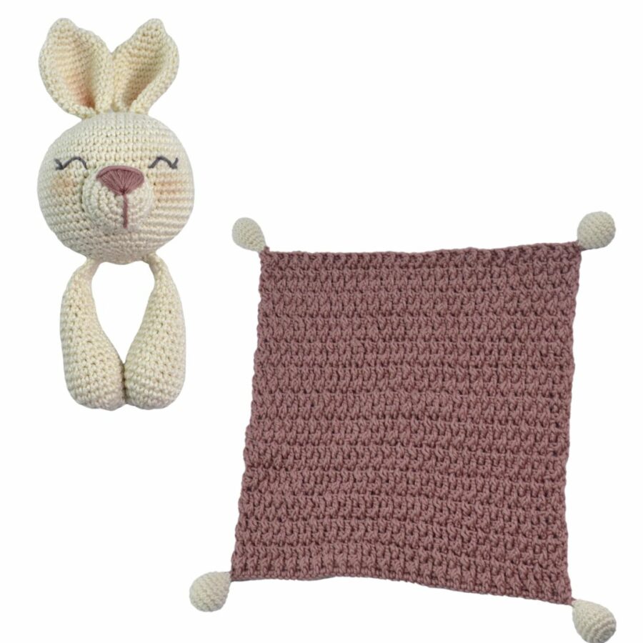 The Good Yarn Amigurumi Crochet blanket Bunny sections