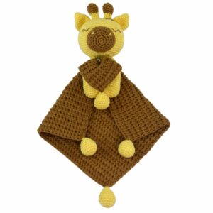 The Good Yarn Amigurumi Crochet blanket giraffe front